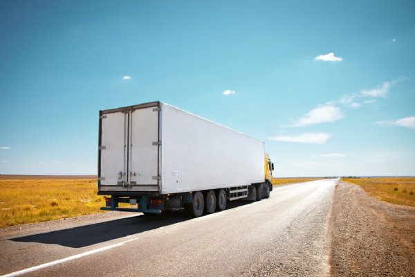 Trimestre marca recuperação no setor de implementos rodoviários